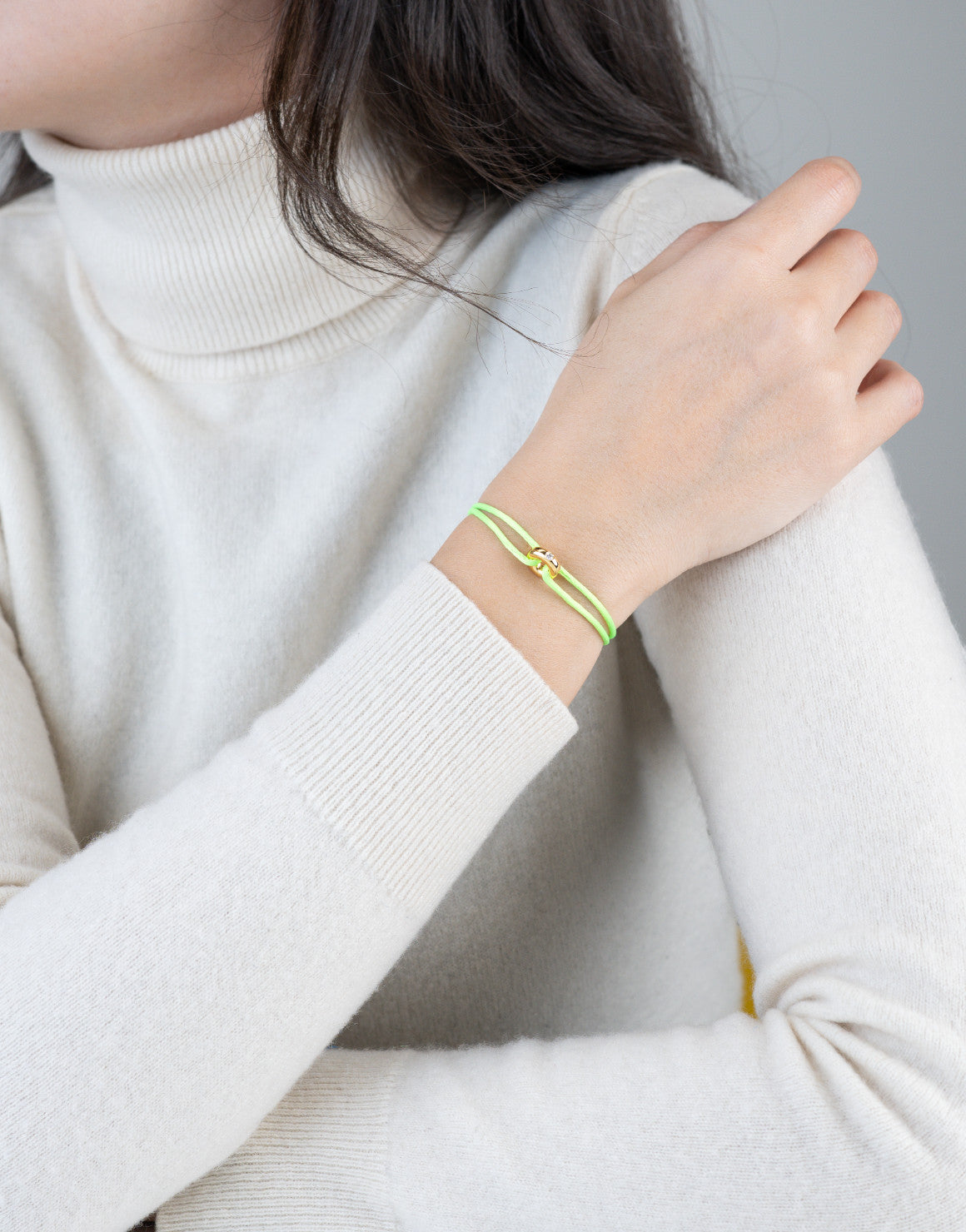 #Color_Neon Green