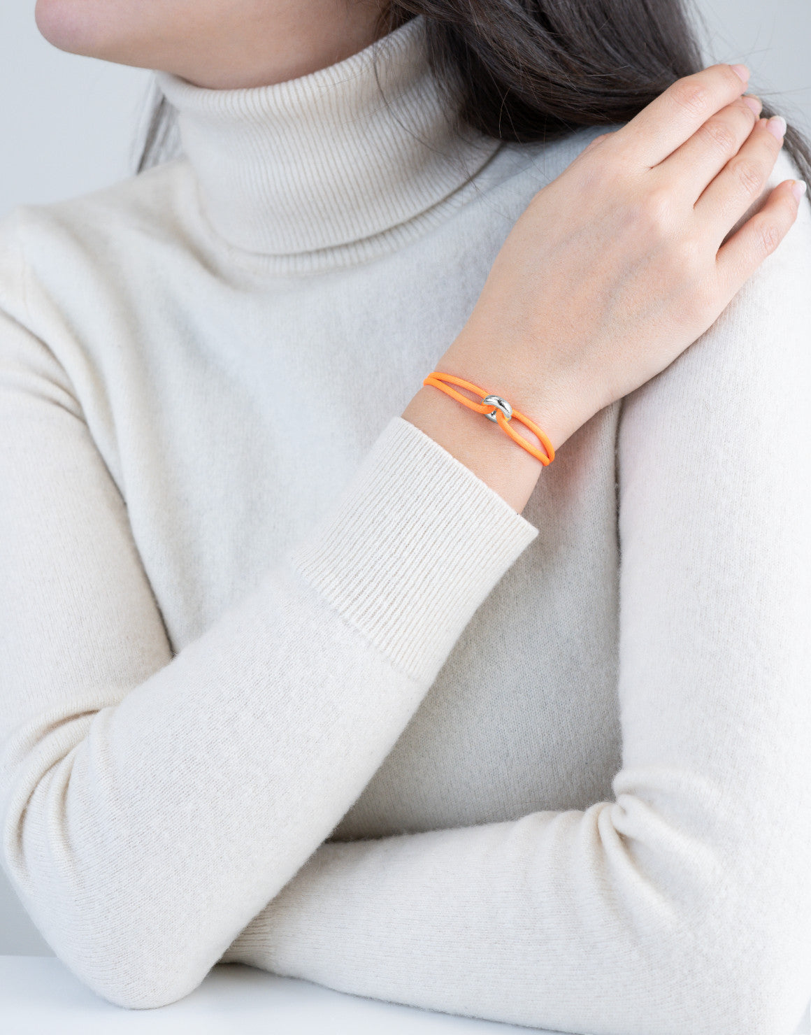 #Color_Neon Orange