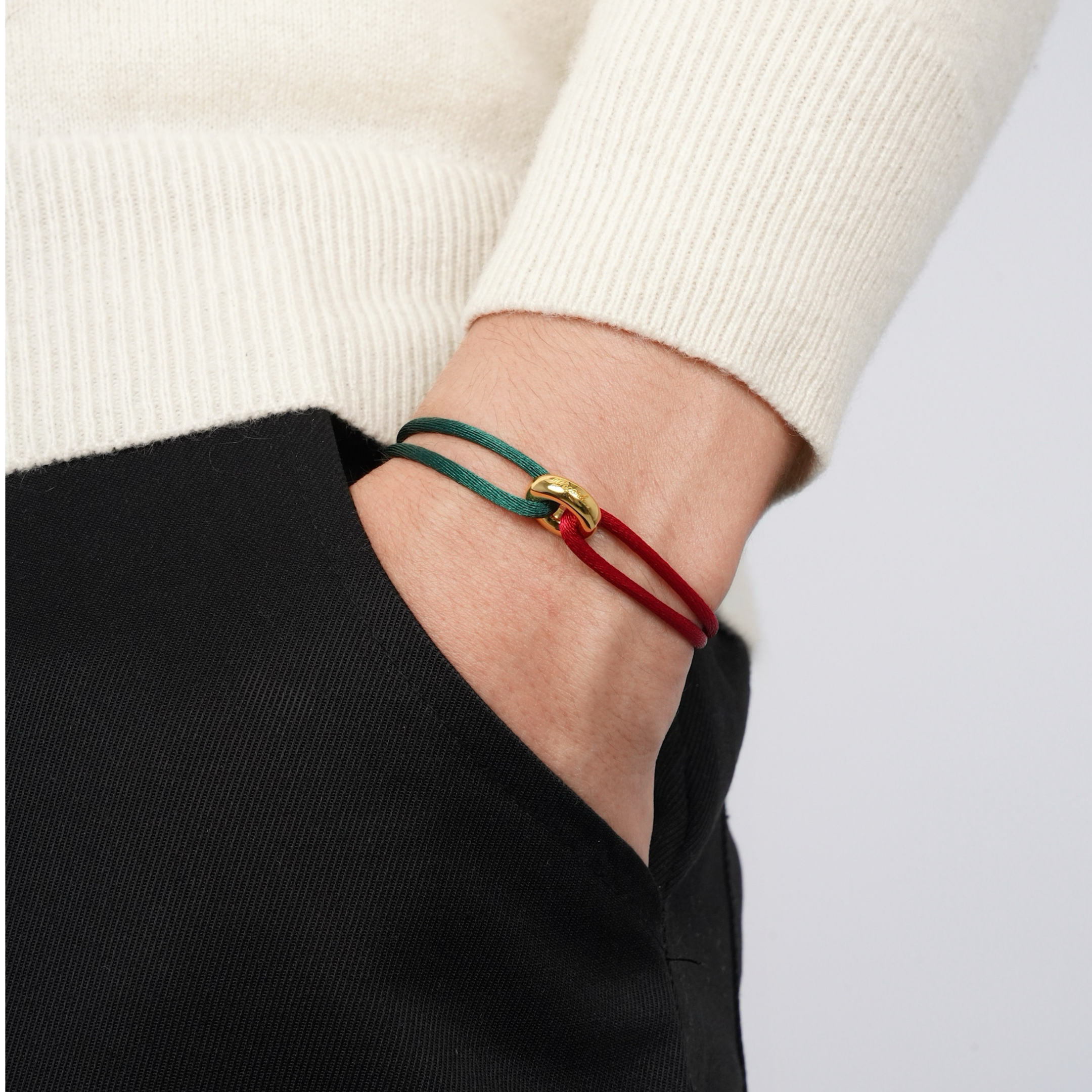 #Variant_Golden Soho